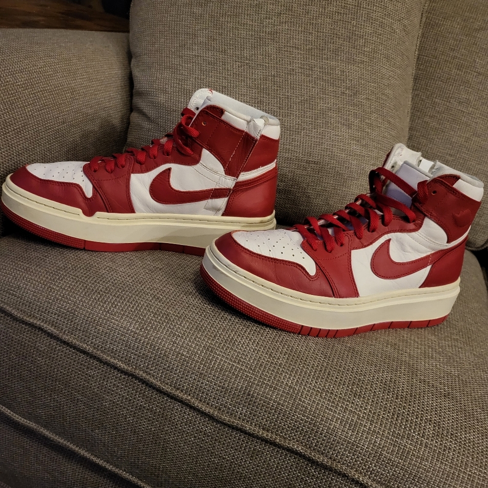 Air Jordan 1 Elevate High Varsity Red Size 11
